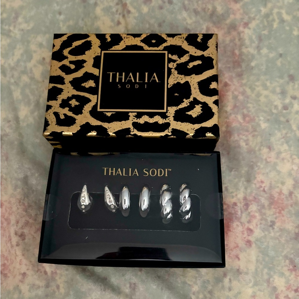 NEW Thalia Sodi 3 silver earrings set